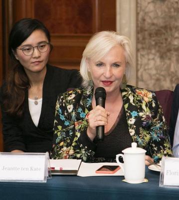 文物數(shù)字化開發(fā)與應(yīng)用專家研討會在西安西咸新區(qū)召開，聚焦前沿技術(shù)與實踐融合